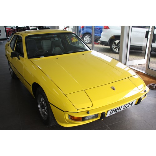 39 - BMN924
Yellow Porsche 924
First Registered 05.01.1978
Approx 96764 miles showing
Manual Petrol