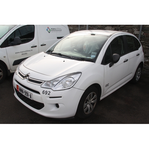 62 - MMN991A
White Citroen C3 1.4L car
First Registered 23.06.2015
Approx 44,750 miles
Manual Diesel
One ... 