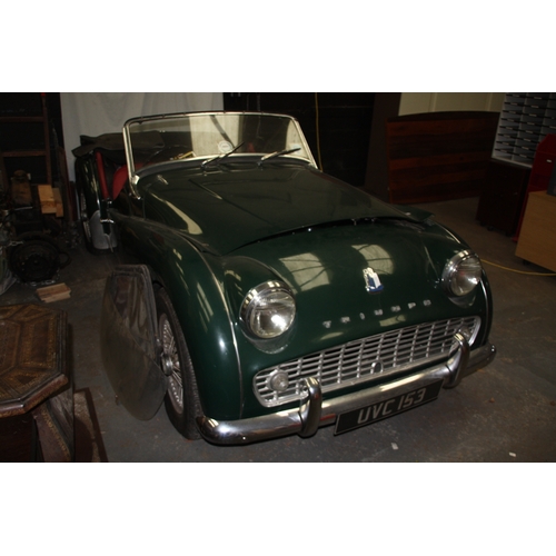 64 - UK REGISTERED
UVC153
Green Triumph TR3 1991cc
Manufactured 1959
Manual Petrol
Garage find, includes ... 