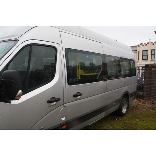 74 - LMN812M
Renault Master Minibus 2299cc
First Registered 18.03.2014
Approx 128,854 miles
Manual Diesel... 