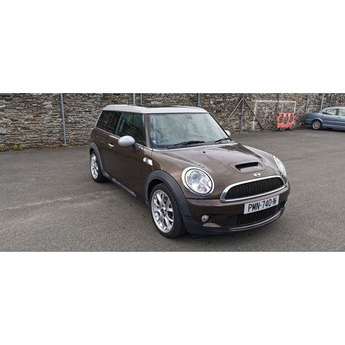 85 - PMN740N
Brown Mini Cooper S Clubman 1598cc
First Registered 24.10.2008
Approx 57,900 miles
Auto Petr... 