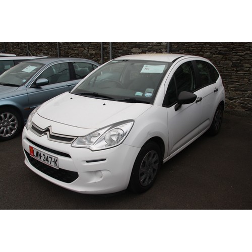 89 - LMN347K
White Citroen C3 HDI 1398cc
First Registered 05.11.2013
Approx 25,000 miles
Manual Diesel
OS... 