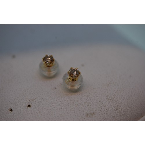 243 - Pair of 18ct Yellow Gold Diamond Solitaire Ear Studs