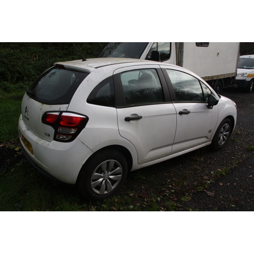 2 - LMN907X
White Citroen C3 1398c
First Registered 27.03.2015
Approx 38,208 miles
Manual Diesel
VAT ON ... 