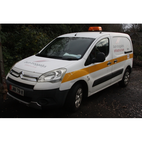 3 - JMN791W
White Citroen Berlingo van 1560cc
First Registered 03.11.2009
Approx 92,688 miles
Manual Die... 