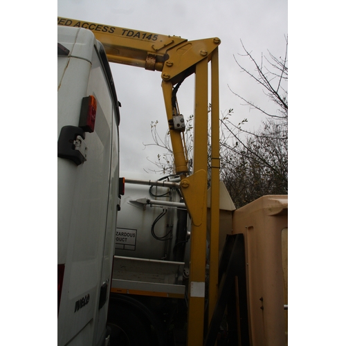 62 - HMN762V
Iveco Dialy 65C18D 2998cc Powered Access Lift
First Registered 27.03.2007
Approx 5547 kms
Ma... 