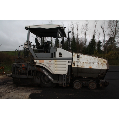 65 - JMN674T
Vogele Super 1803-02 paver
Circa 2009
Approx 6058 hours
VAT ON HAMMER @ 20%
PLUS SPARES