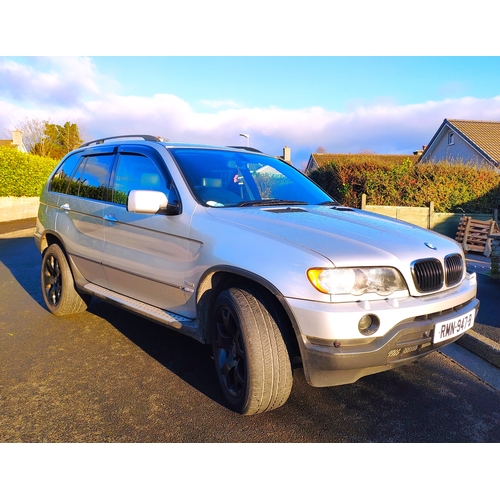 83 - RMN947B
Silver BMW X5 2979cc
First Registered 04.01.2002
Approx 76,000 miles
Auto Petrol
Used daily ... 