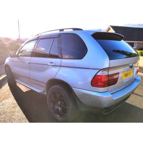 83 - RMN947B
Silver BMW X5 2979cc
First Registered 04.01.2002
Approx 76,000 miles
Auto Petrol
Used daily ... 