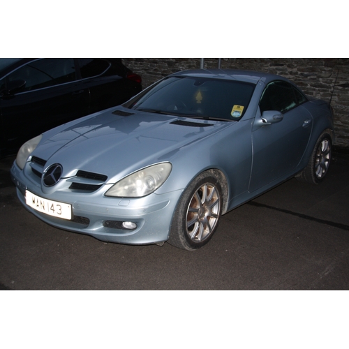 85 - MAN143
Silver Mercedes SLK350
First Registered 08.12.2004
Approx 48,000 miles
Auto Petrol
Requires a... 