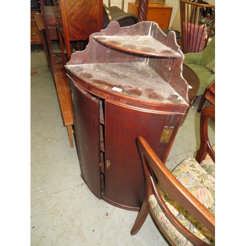 20 - George III mahogany corner cabinet