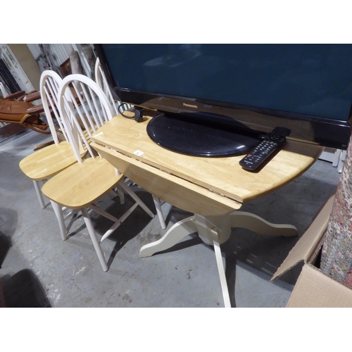 34 - Modern kitchen table and four chairs