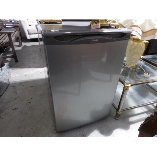 60 - Hotpoint under counter freezer