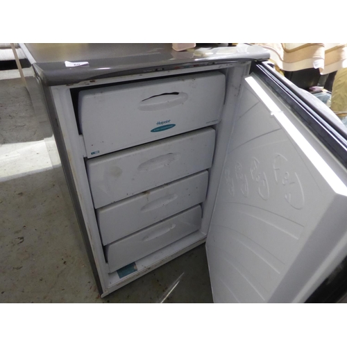 60 - Hotpoint under counter freezer