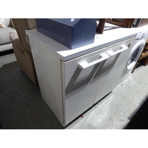 65 - Zanussi under counter fridge freezer