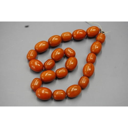 440 - Quality set of amber type beads