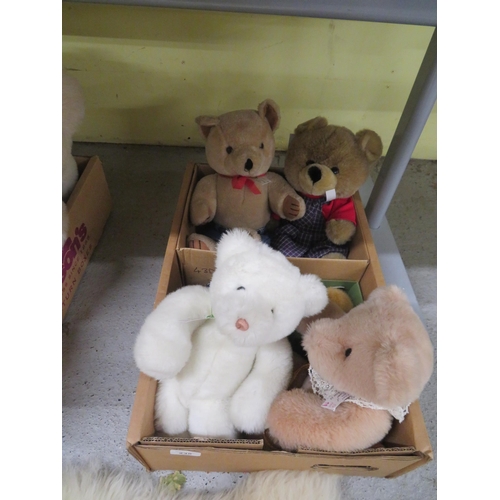 235 - Box of four large and two small teddy bears