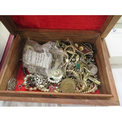 77 - Inlaid wooden box of costume jewellery