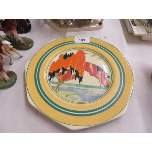 163 - Clarice Cliff plate, Bizarre pattern