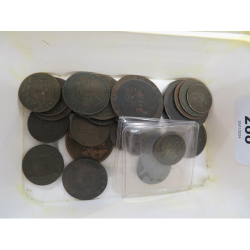 288 - Tub of old copper coinage including two cartwheel pennies