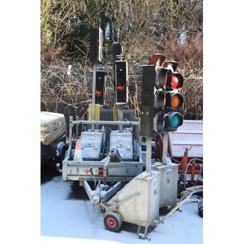 72 - Pike XL2 traffic signals 
Circa 2013
Age, cost of repair & end user no longer requires
VAT ON HAMMER... 