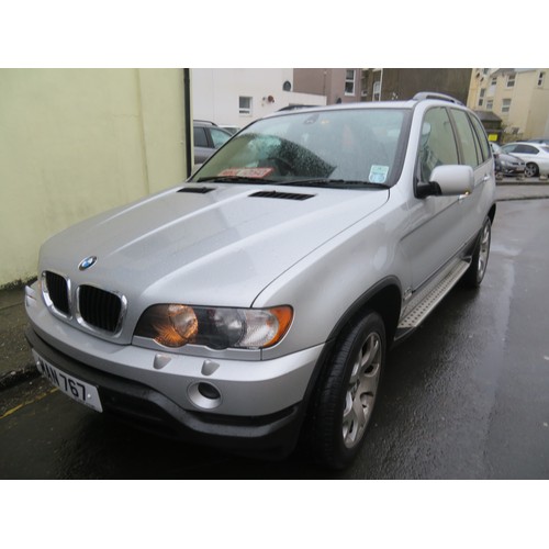 78 - MAN767
Silver BMW X5 M57 Sport 2926cc
First Registered 26.03.2002
Approx 40,000 miles
Auto Diesel
Ne... 