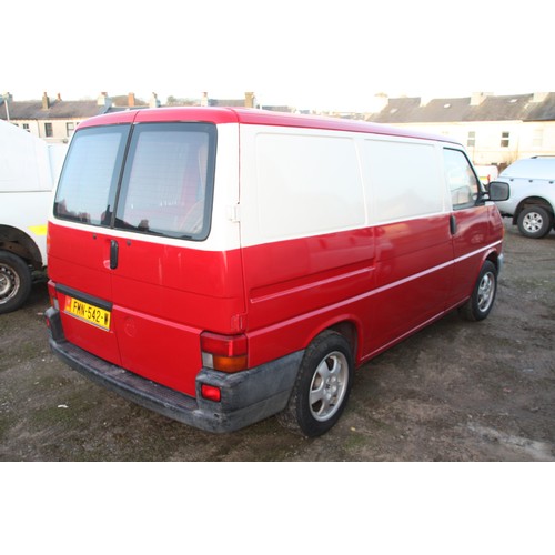 91 - FMN542W
Red Volkswagen 1000 1896cc
First Registered 01.04.1998
Approx 167,250 miles
Manual Diesel
WO... 