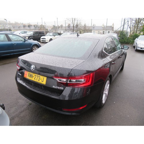 38 - RMN273J
Black Skoda Superb 1.5 TSI S-A 1498cc
First Registered 11.02.2019
Approx 96,000 miles
Auto P... 