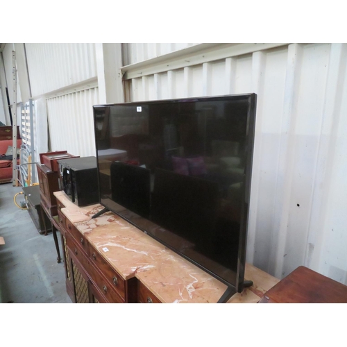 192 - LG 48 inch TV (needs cables and remote)