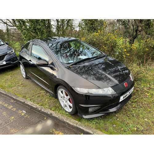 68 - NMN216K
Honda Civic Type-R GT 1998cc
First Registered 29.06.2007
Approx 89,000 miles
Manual Petrol