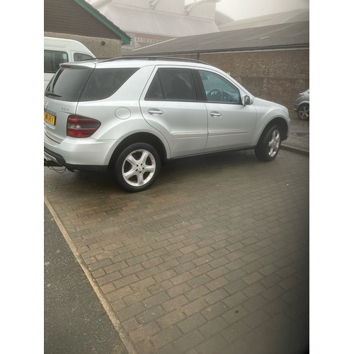 69 - RMN645K
Silver Mercedes ML320 Sport 2987cc
First Registered 28.09.2006
Approx 106,000 miles
Auto Die... 