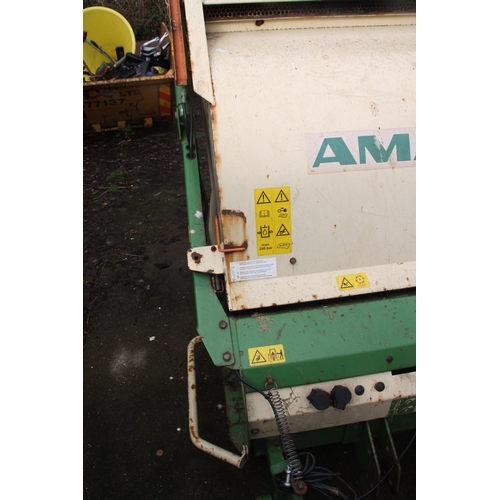 81 - Amazone GHL 150 mower
Circa 2010
VAT ON HAMMER @ 20%