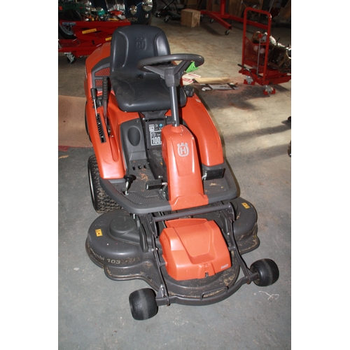 88 - Husqvarna Rider 216T AWD mower
Briggs & Stratton Engine
Well maintained and garaged