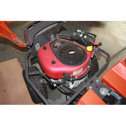 88 - Husqvarna Rider 216T AWD mower
Briggs & Stratton Engine
Well maintained and garaged