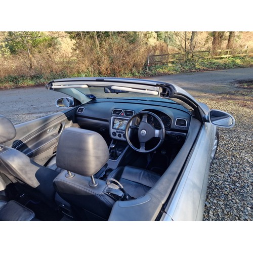 4 - LMN373N
Silver Volkswagen EOS Convertible 1968ccDSG Sport
First Registered 31.03.2008
Approx 67,650 ... 