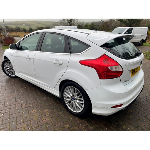 13 - RMN373L
White Ford Focus Zetec 1596cc
First Registered 21.03.2012
Approx 86,000 miles
Manual Petrol
... 