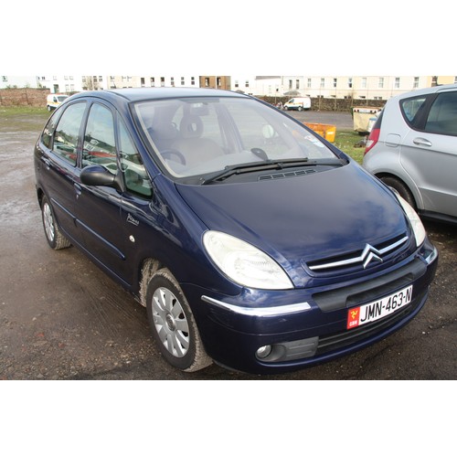 65 - JMN463N
Citroen Xsara Picasso EXCL 1997cc 16v
First Registered 27.09.2006
Approx 74,000 miles
Auto P... 