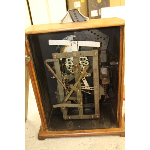 109 - Bryans 12win clock with jackpot - early verision circa 1960s
in working order