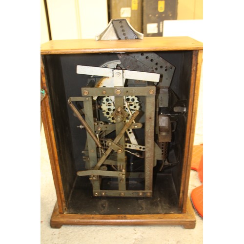 109 - Bryans 12win clock with jackpot - early verision circa 1960s
in working order