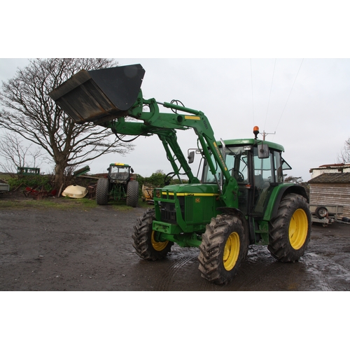 11 - RMN889L
John Deere 6210SE with 551 loader and bucket
First Registered 22.05.2003
Approx 5635 hours
4... 