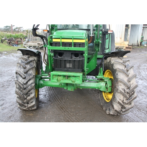 11 - RMN889L
John Deere 6210SE with 551 loader and bucket
First Registered 22.05.2003
Approx 5635 hours
4... 