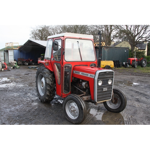 30 - GMN576G
Massey Ferguson 240 tractor with cab
First Registered 05.06.1984
Approx 4072 hours
new tyres... 