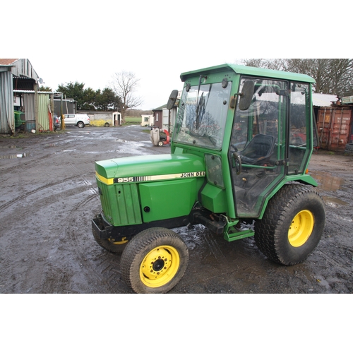 34 - John Deere 955 with cab
Early 2000's
Approx 1504 hours
3 point linkage and PTO
3 cylinder diesel
VAT... 