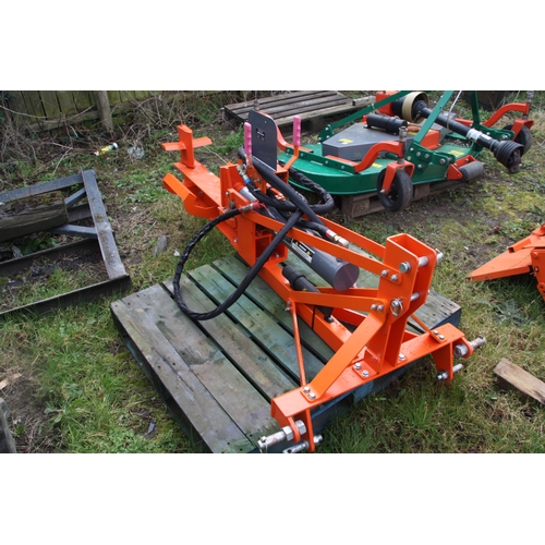 32 - As new Hydraulic log splitter
22 tonne
VAT ON HAMMER @ 20%