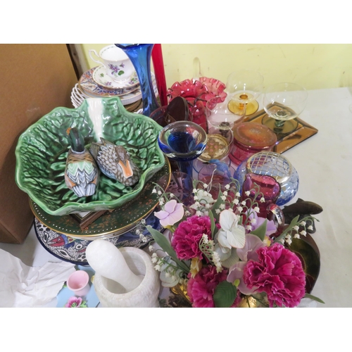 111 - Large box of crockery, ornaments and nicknacks