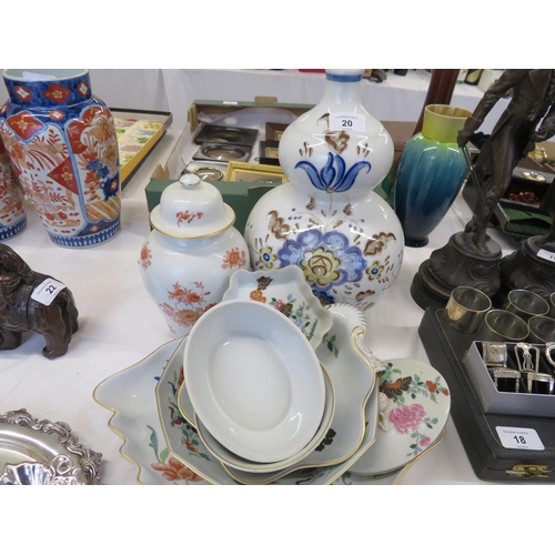 20 - Portugese porcelain items