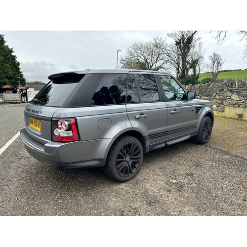 26 - RMN436B
Range Rover Sport HSE SDV6 2993cc
First Registered 12.12.2011
Approx 78,000 miles
Auto Diese... 