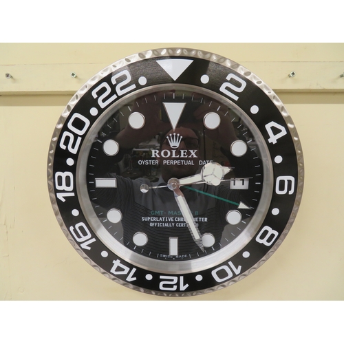 39 - Wall clock in the form of a Rolex GMT Master II - Black Bezel