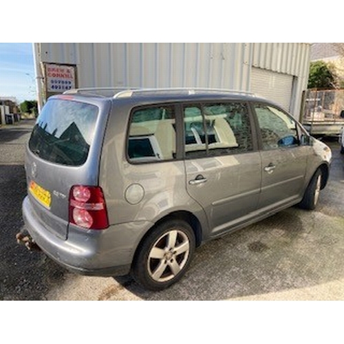 64 - KMN699R
Volkswagen Touran Sport TDI 1968cc
First Registered 02.04.2007
Approx 119,835 miles
Manual D... 