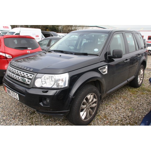 41 - RMN271C
Black Land Rover Freelander HSE SD4
First Registered 30.09.2011
Approx 82,074 miles
Auto Die... 